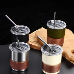 STAINLESS STEEL TUMBLER WITH WOODEN HOLDER